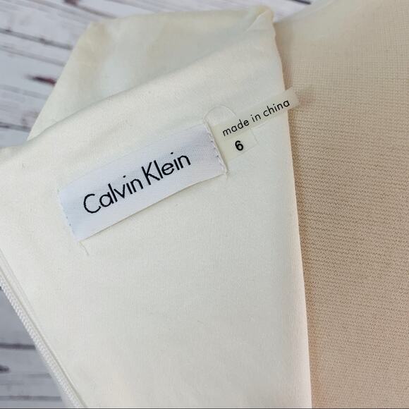 NWT Calvin Klein white with lace band - Picture 7 of 8